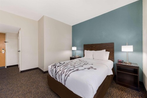 Sleep Inn - Northlake - image 22