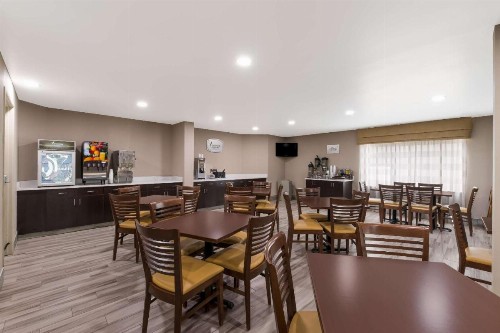 Sleep Inn - Northlake - image 30
