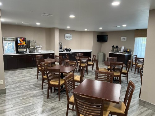 Sleep Inn - Northlake - image 37
