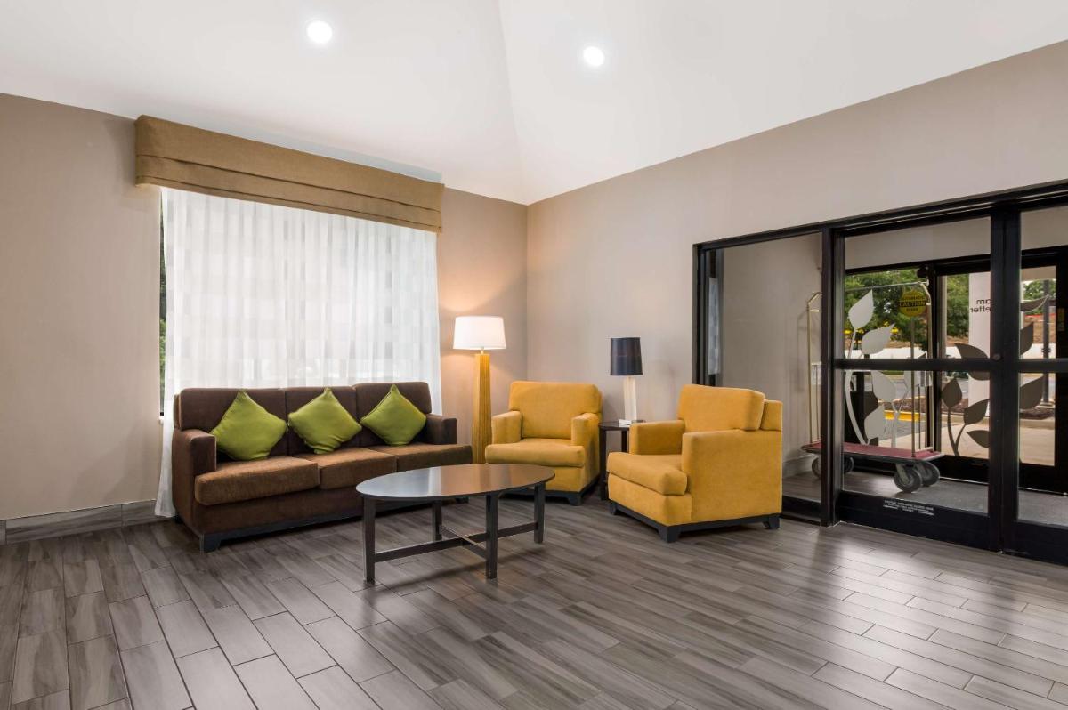 Sleep Inn - Northlake - image 6