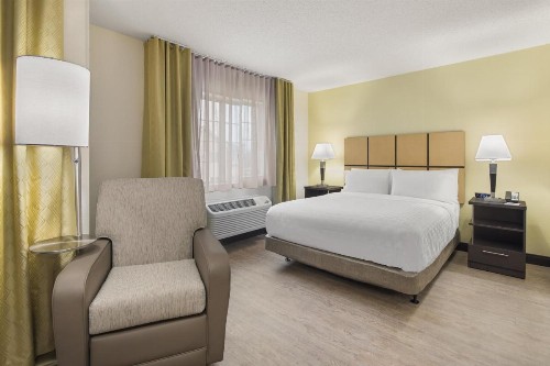Candlewood Suites - Charlotte - Arrowood an IHG Hotel - image 20