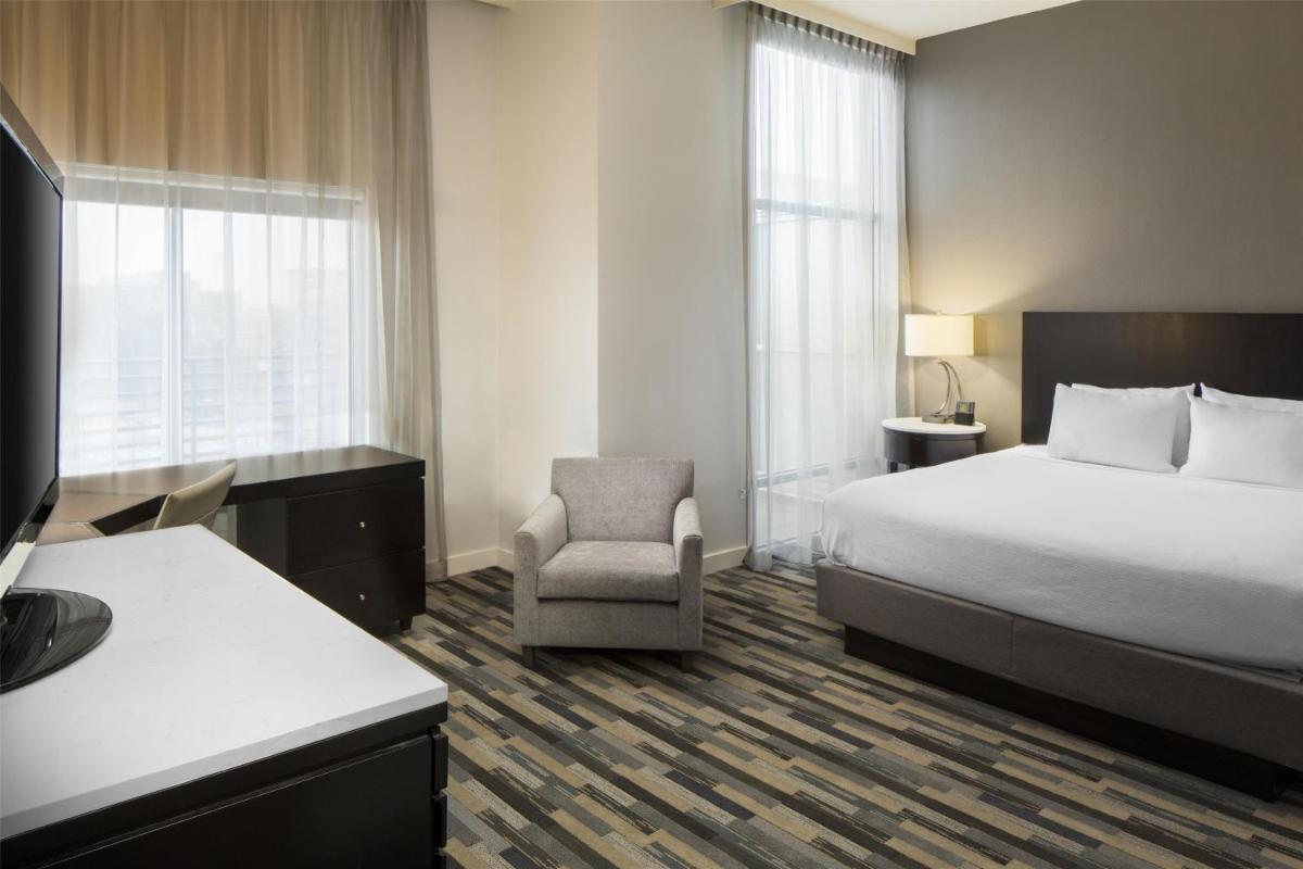 Hyatt House Charlotte Center City - image 3