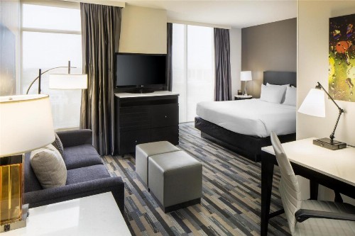 Hyatt House Charlotte Center City - image 5