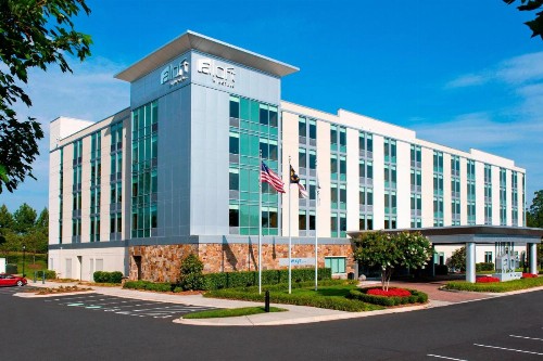Aloft Charlotte Ballantyne - image 1