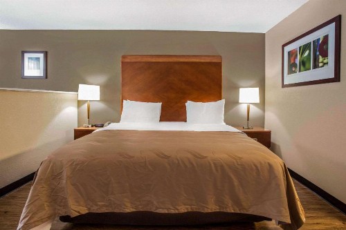 Quality Inn & Suites University Area - image 3