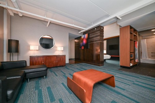 Aloft Charlotte City Center - image 20