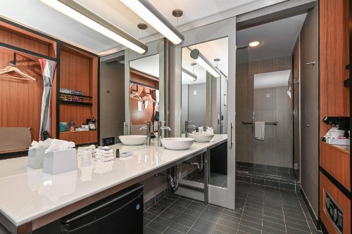 Aloft Charlotte City Center - image 3