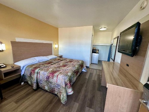 Royal Inn and Suites Charlotte Airport - image 14