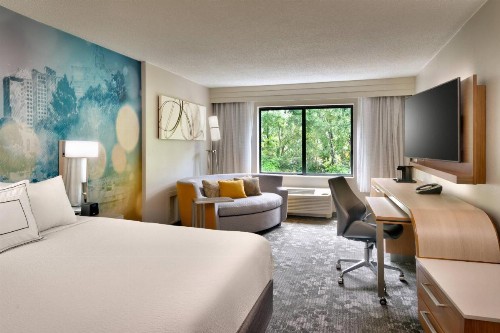 Courtyard by Marriott Charlotte Airport/Billy Graham Parkway - image 22