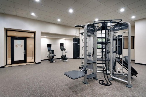 Courtyard by Marriott Charlotte Airport/Billy Graham Parkway - image 25