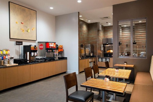 Embassy Suites Charlotte/Ayrsley - image 47