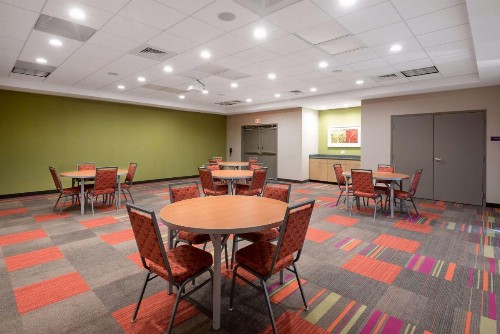 Home2 Suites by Hilton Charlotte University Research Park - image 24