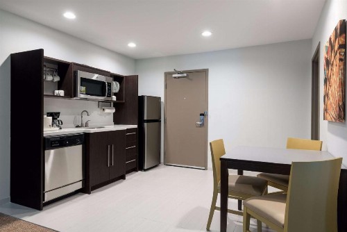 Home2 Suites by Hilton Charlotte University Research Park - image 30
