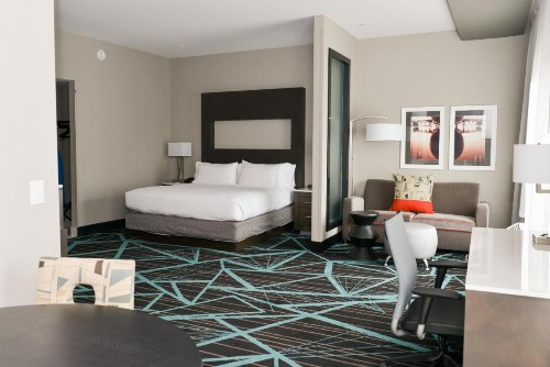 Holiday Inn Express & Suites - Charlotte Airport an IHG Hotel - image 32