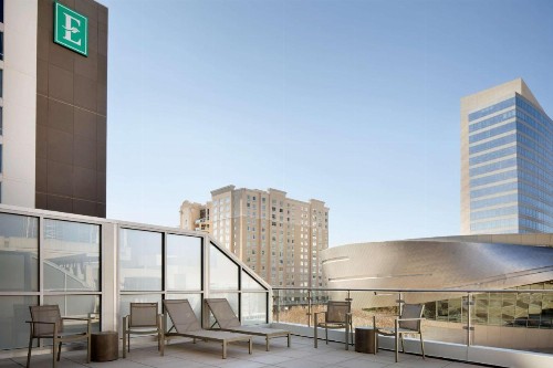 Embassy Suites by Hilton Charlotte Uptown - image 12