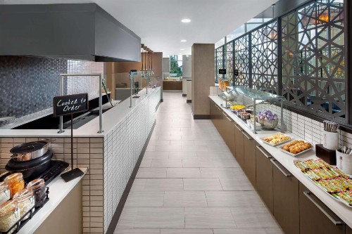 Embassy Suites by Hilton Charlotte Uptown - image 14