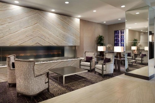 Embassy Suites by Hilton Charlotte Uptown - image 31