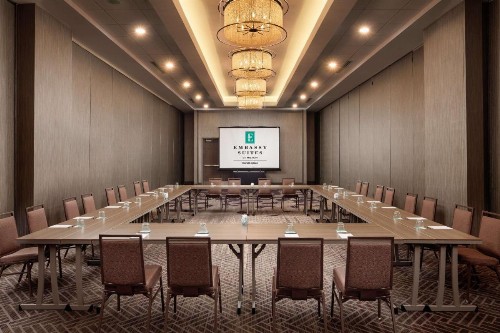 Embassy Suites by Hilton Charlotte Uptown - image 50