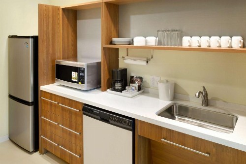 Home2 Suites by Hilton Charlotte Airport - image 25