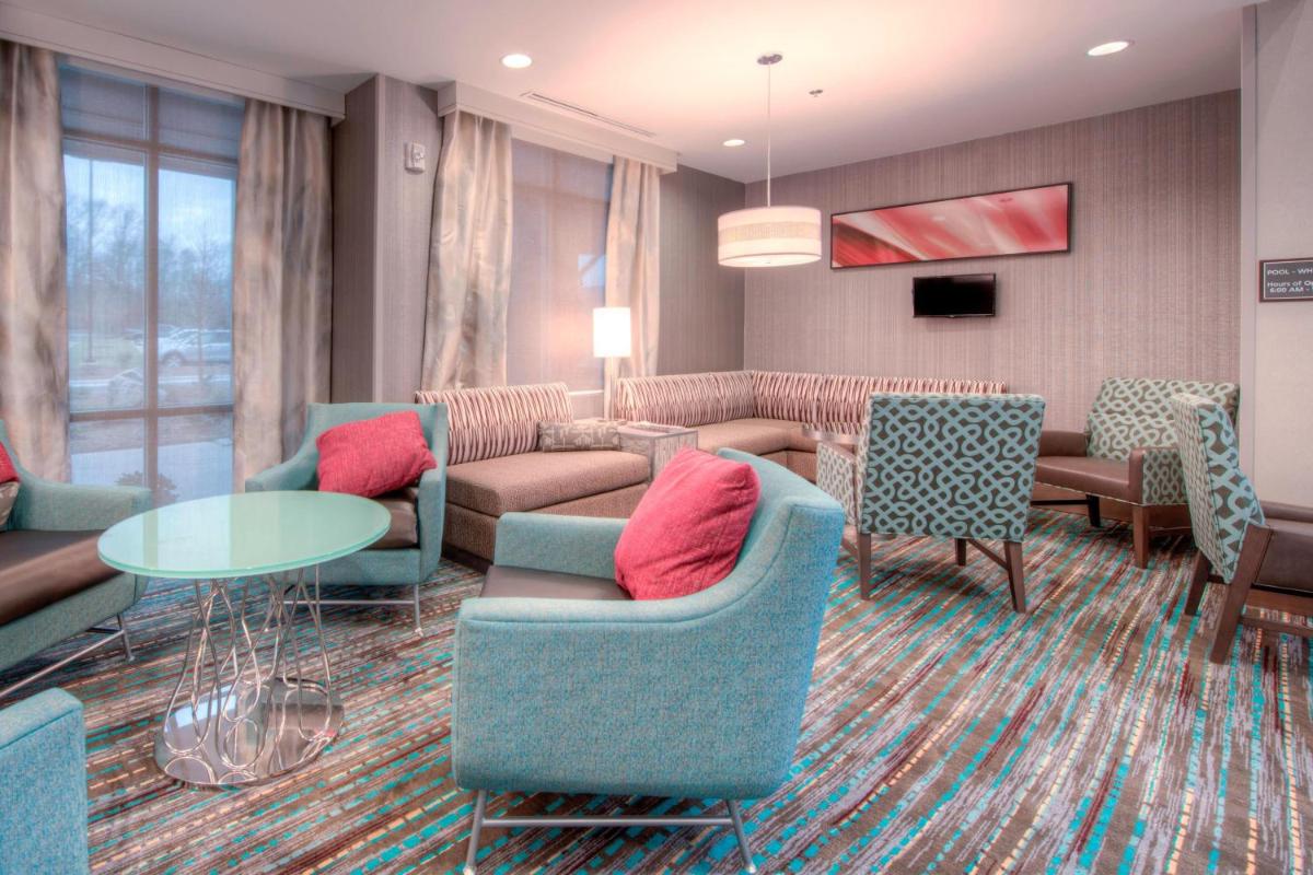 Residence Inn by Marriott Charlotte Airport - image 5