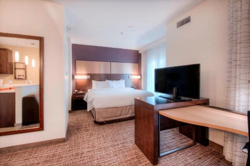 Residence Inn by Marriott Charlotte Airport - image 7