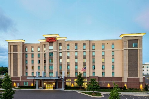 Hampton Inn & Suites Charlotte/Ballantyne Nc - image 1