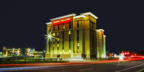 Hampton Inn & Suites Charlotte/Ballantyne Nc - image 2