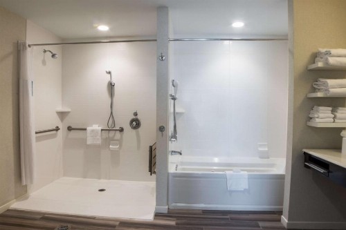 Hampton Inn & Suites Charlotte/Ballantyne Nc - image 39