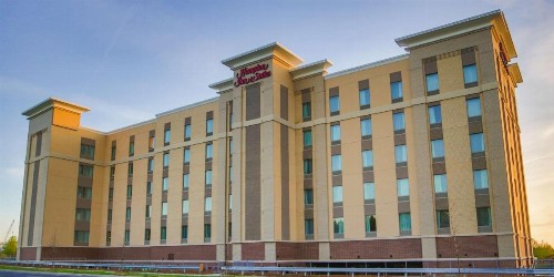Hampton Inn & Suites Charlotte/Ballantyne Nc - image 4