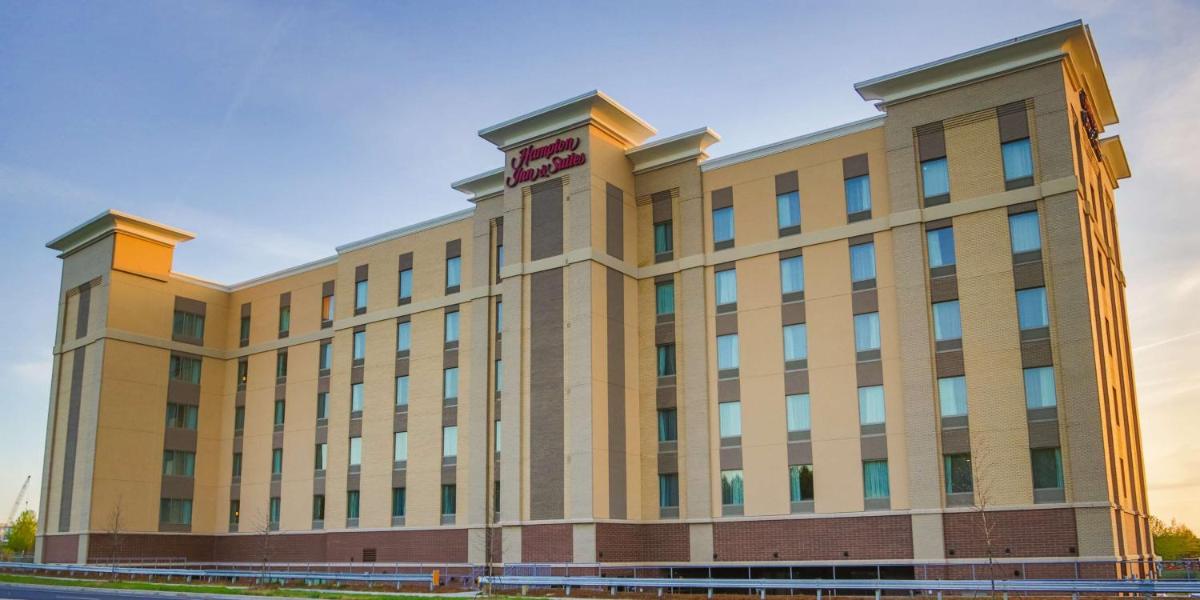 Hampton Inn & Suites Charlotte/Ballantyne Nc - image 4