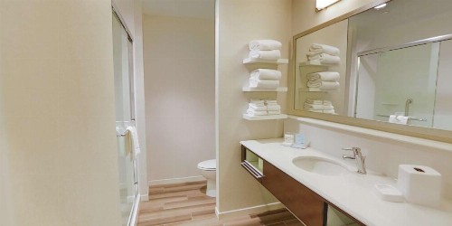Hampton Inn & Suites Charlotte/Ballantyne Nc - image 41