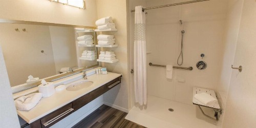 Hampton Inn & Suites Charlotte/Ballantyne Nc - image 46