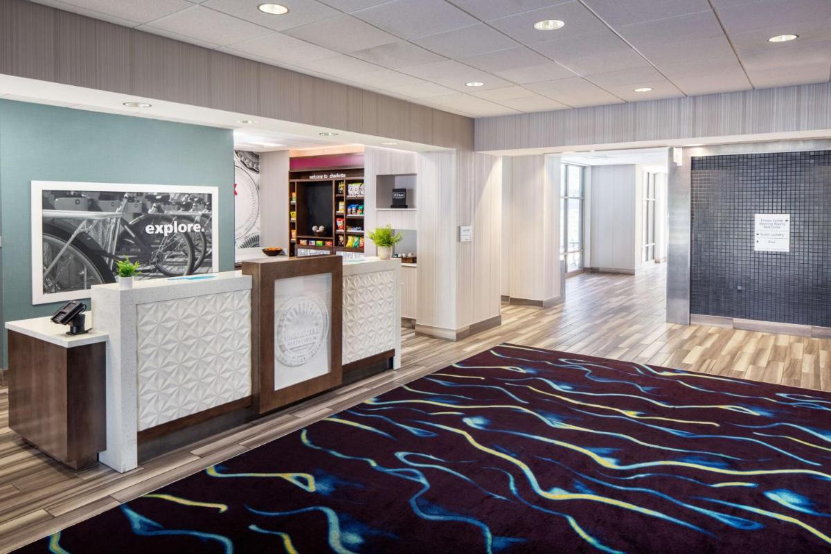Hampton Inn & Suites Charlotte/Ballantyne Nc - image 5
