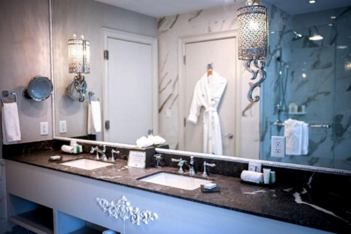 The Ivey's Hotel - image 30