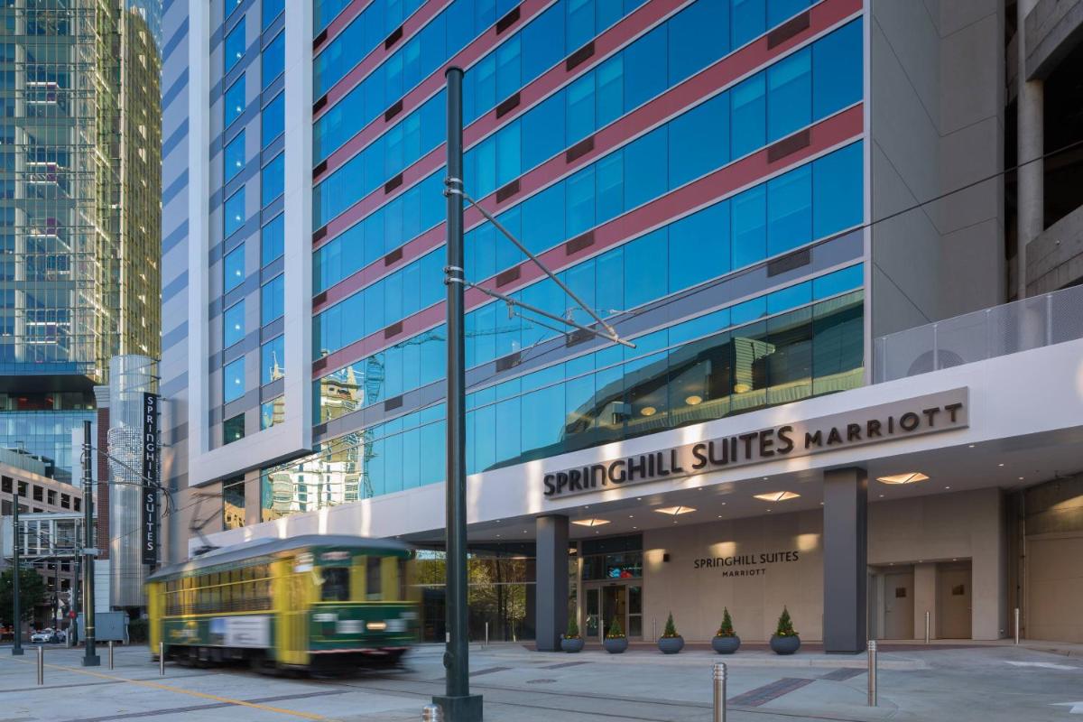 SpringHill Suites by Marriott Charlotte Uptown - main image