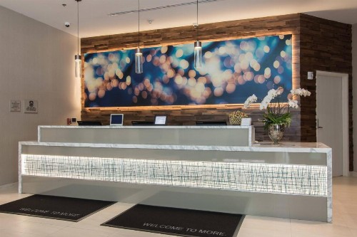 SpringHill Suites by Marriott Charlotte Uptown - image 2