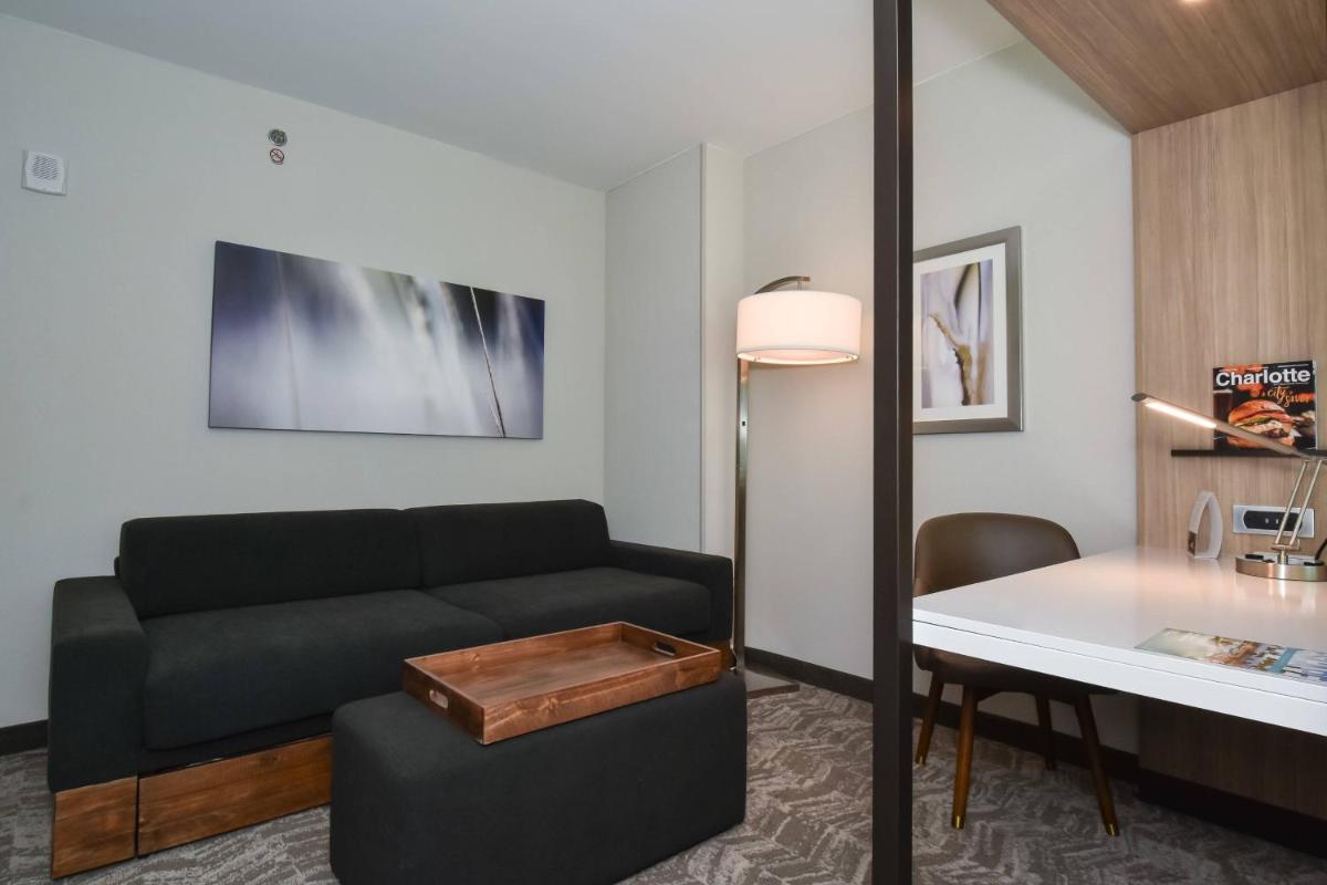 SpringHill Suites by Marriott Charlotte Uptown - image 6