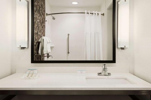 Hilton Garden Inn Charlotte Southpark - image 11