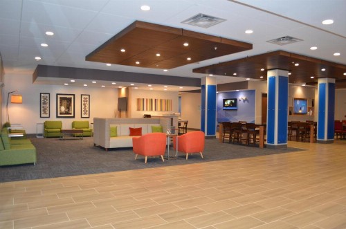 Holiday Inn Express & Suites - Charlotte NE - University Area an IHG Hotel - image 22