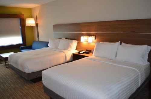 Holiday Inn Express & Suites - Charlotte NE - University Area an IHG Hotel - image 35