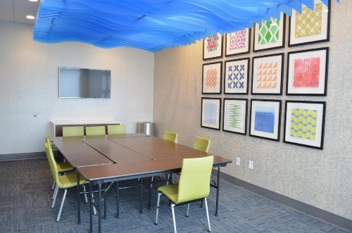 Holiday Inn Express & Suites - Charlotte NE - University Area an IHG Hotel - image 8