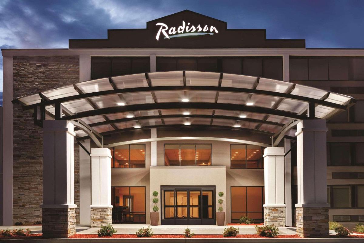 Radisson Hotel Charlotte Airport - main image