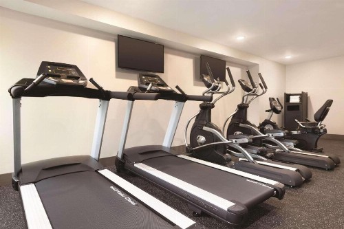 Radisson Hotel Charlotte Airport - image 14