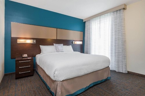 Residence Inn by Marriott Charlotte City Center - image 17
