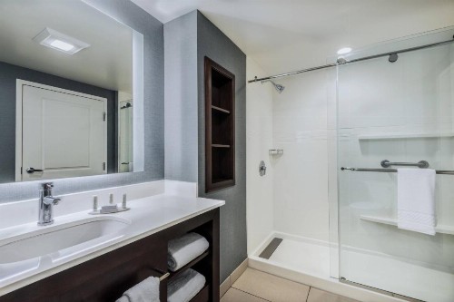 Residence Inn by Marriott Charlotte City Center - image 20