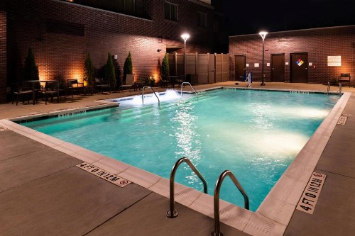 Courtyard by Marriott Charlotte Northlake - image 28