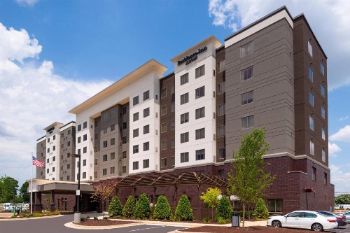 Residence Inn by Marriott Charlotte Northlake - image 1