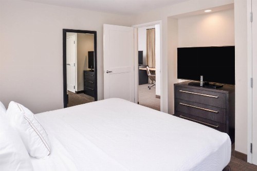 Residence Inn by Marriott Charlotte Northlake - image 13