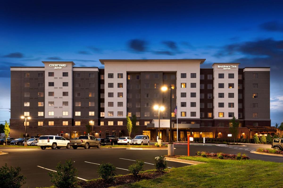 Residence Inn by Marriott Charlotte Northlake - image 2