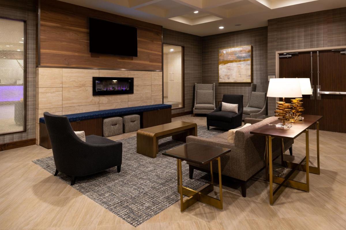 Residence Inn by Marriott Charlotte Northlake - image 5
